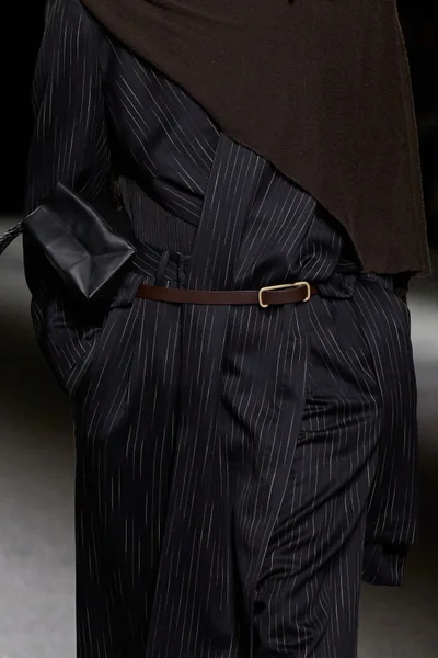 Look 40